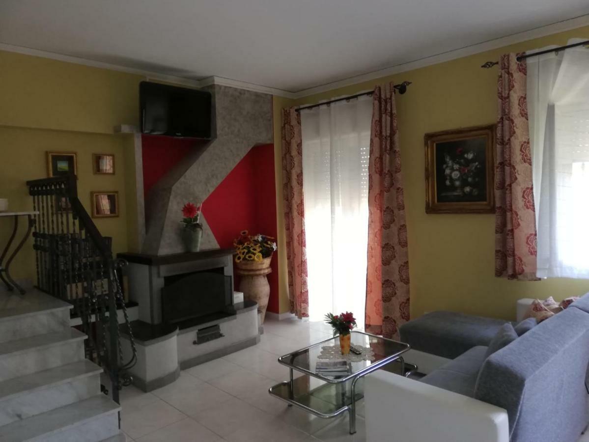 B & B Amici Dell'Etna Николози Экстерьер фото
