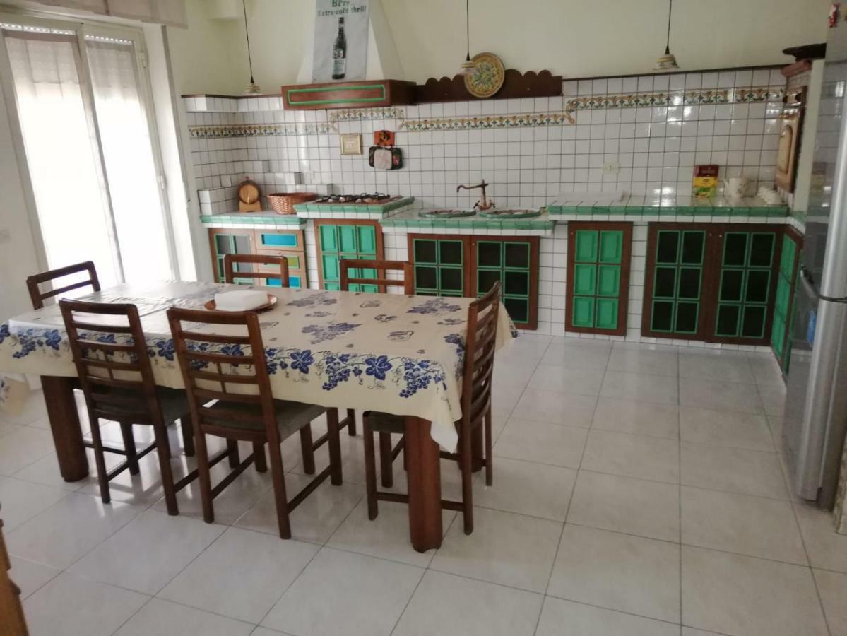 B & B Amici Dell'Etna Николози Экстерьер фото